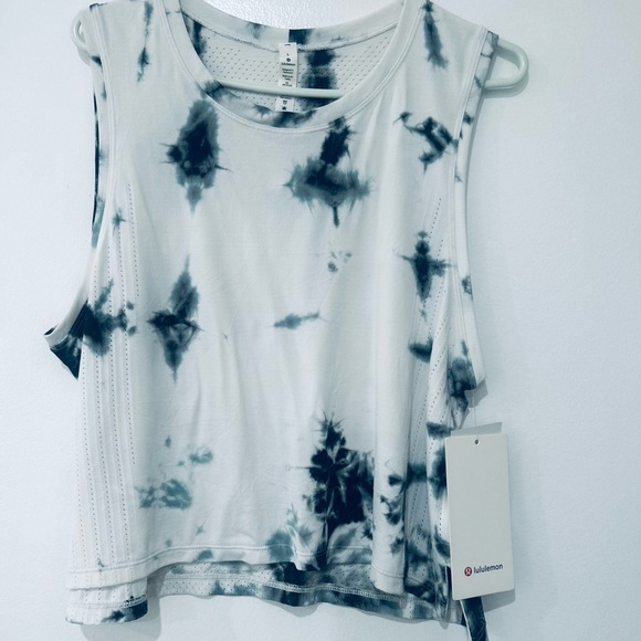 LULULEMON TRAIN TO BE TANK SHIBORI.SIZE LARGE - Picture 5 of 7
